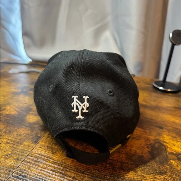 New York Mets hat - Picture 2 of 7